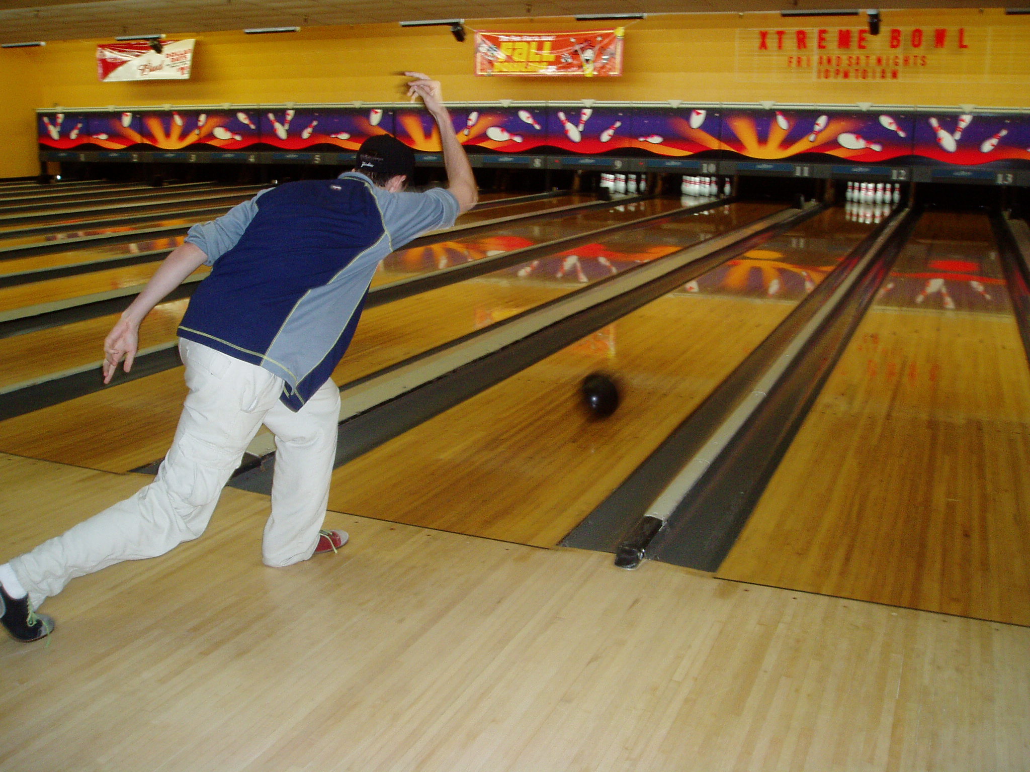 Bowlerbowling.JPG