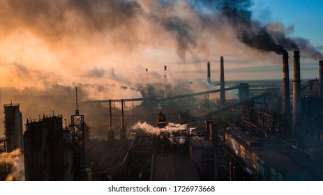 industry-metallurgical-plant-dawn-smoke-260nw-1726973668.jpg