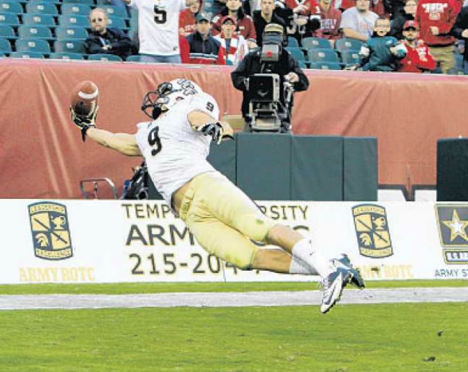 ucf-knights-jj-worton-most-incredible-catch-of-2013.jpg