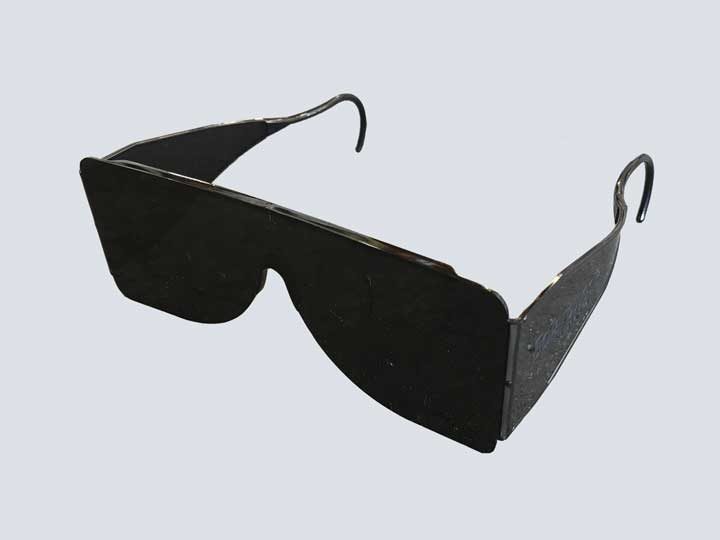 Glasses-Post-Dilation-Eye-Doctor-Sunglasses-Disposable-720x540.jpg